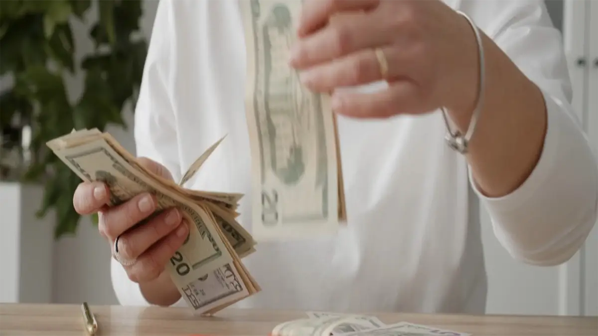 The 5 Top Apps for Saving Money: Your Guide to Financial Freedom